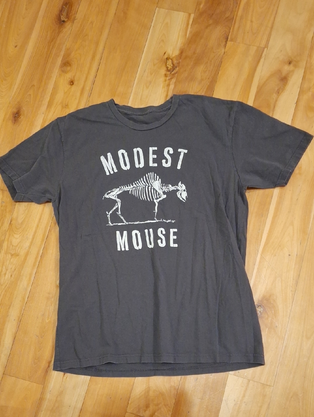 Modest Mouse *CP Bison Skeleton Bones Tour Tee Gray & White Size M